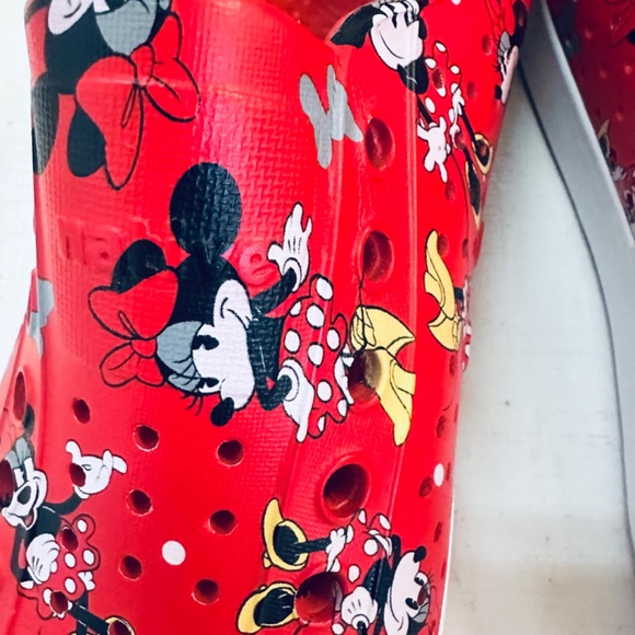 Native Disney Slip-On Jefferson Minnie Print Water Sneakers M5 W7 - Picture 9 of 11